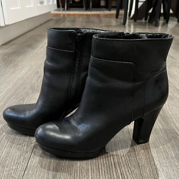 Nine West Edytheo Black Leather Platform Heeled Ankle Booties - Picture 2 of 7